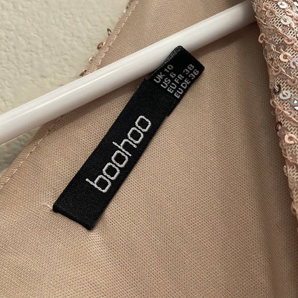 Boohoo sequin maternity dress - Picture 3 of 4